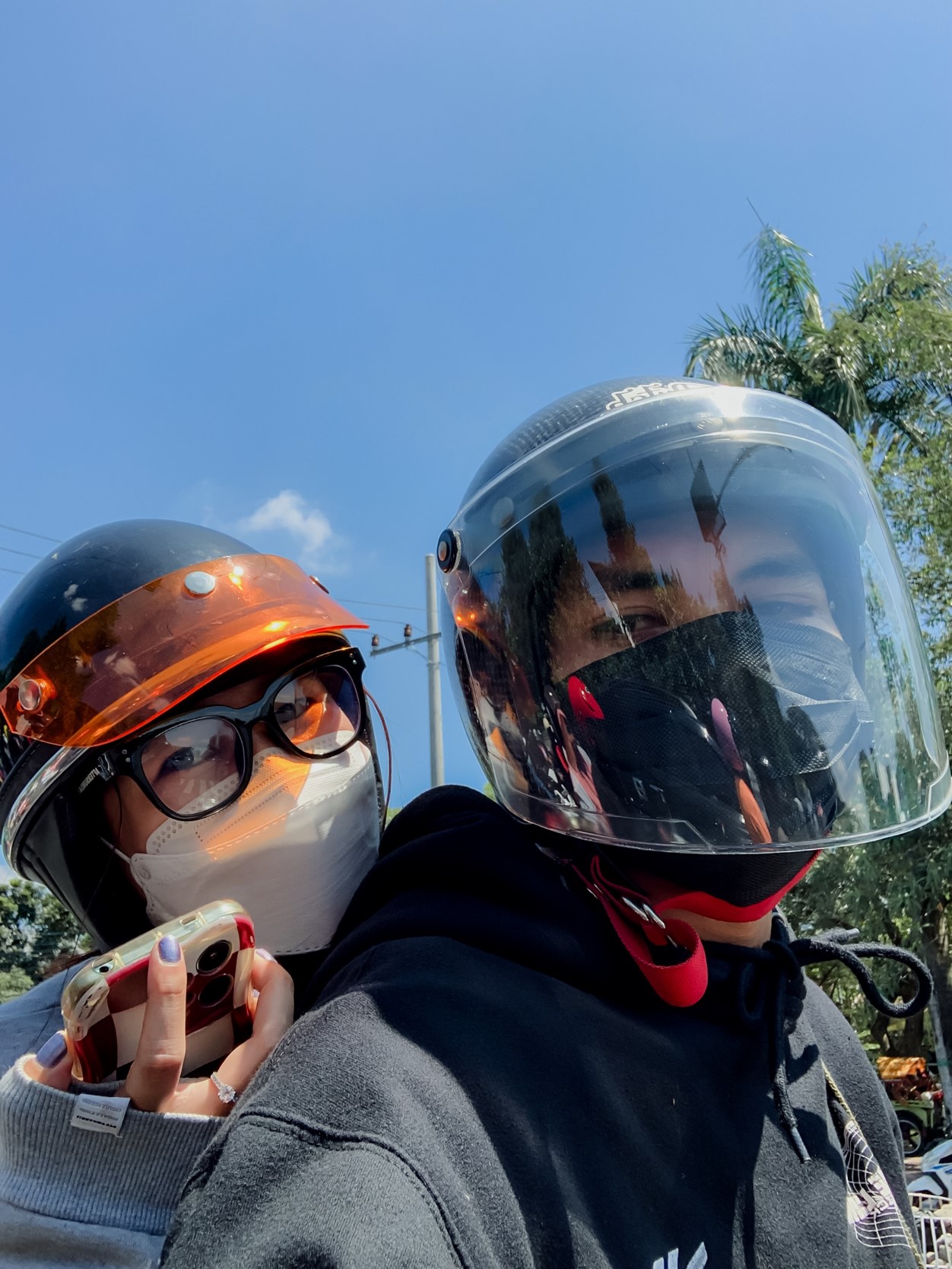 Pertama Bertemu