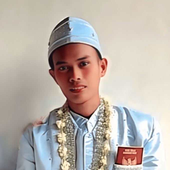 Dewi & Mudin 32 -